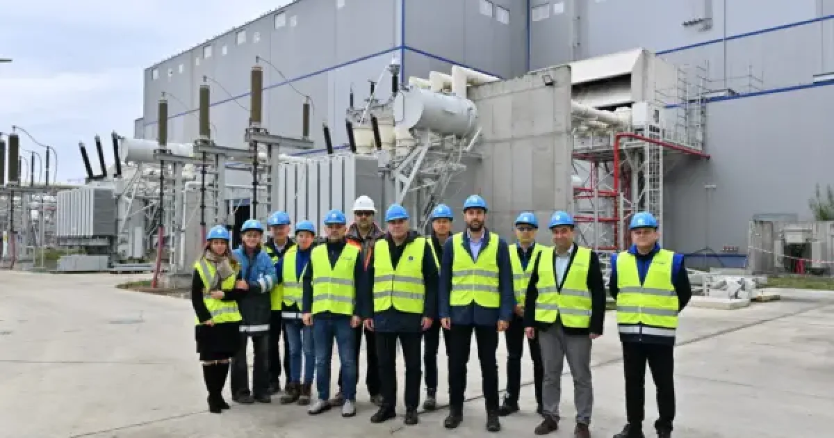 Balcoanele închise fără autorizație. Ministrul Dezvoltării anunță modificarea legii