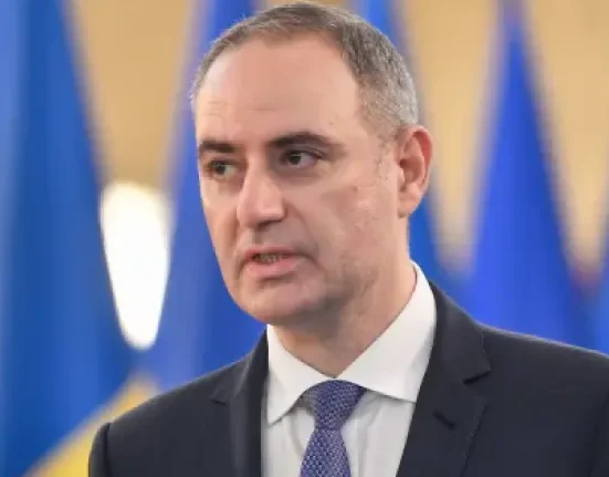 Bolojan îl acuză pe Grindeanu că își pregătește scuzele pentru eșec