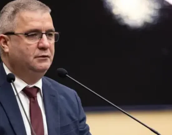 Bolojan: „Nu am lăsat datorii, dar România are probleme structurale”