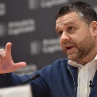Clasa politică e depășită. Mesajele primei conferințe „Dialoguri pentru Viitor”