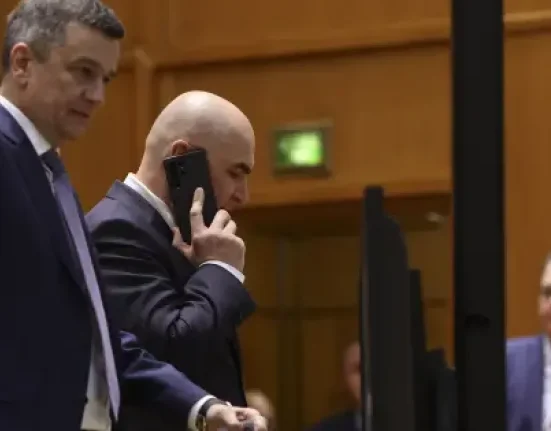 Grindeanu anunță întâlniri săptămânale la Guvern cu premierul Niculescu și miniștrii săi