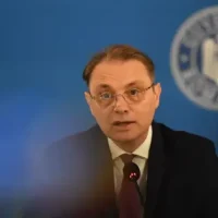 Grindeanu: Bolojan a lăsat 30 de miliarde de lei facturi neachitate și a sărăcit românii