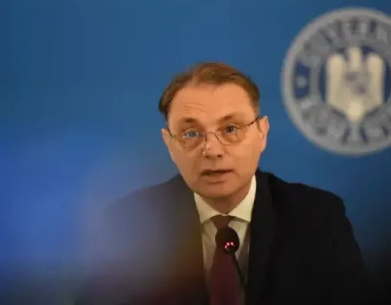Grindeanu: Bolojan a lăsat 30 de miliarde de lei facturi neachitate și a sărăcit românii