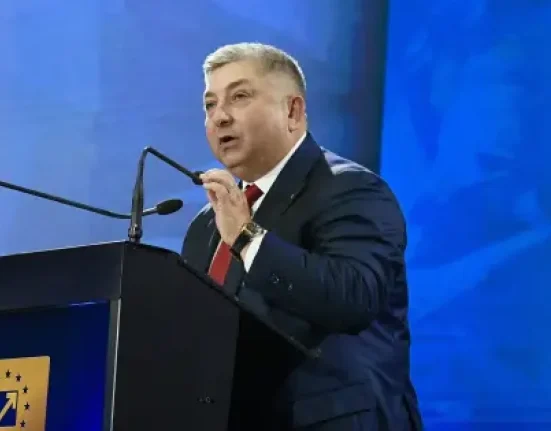 Guvernul Niculescu, amenințat cu demiterea înainte de vot. AUR va susține o moțiune