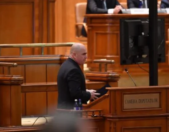 Niculescu: Pilonul 2 de pensii există și va exista așa cum este