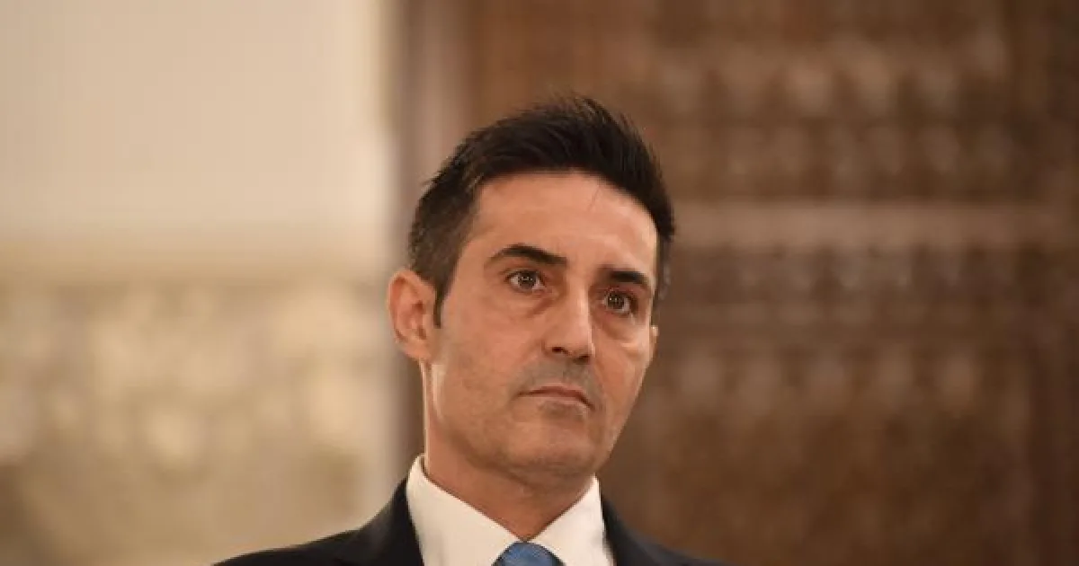 Niculescu: Toate opțiunile sunt pe masă. Nu exclude o întâlnire cu Bolojan și Grindeanu 1 Niculescu: Toate opțiunile sunt pe masă. Nu exclude o întâlnire cu Bolojan și Grindeanu