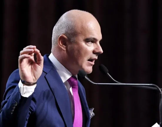 Rareș Bogdan: 25 de liberali ar vota Guvernul Niculescu, numărul ar putea crește la 28